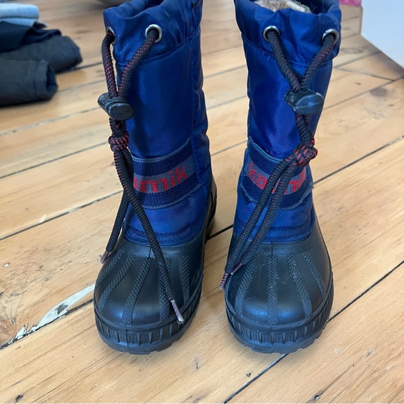 Kamik Kids Snow boots sz 10 Blue w/Red Logo - Picture 8 of 10